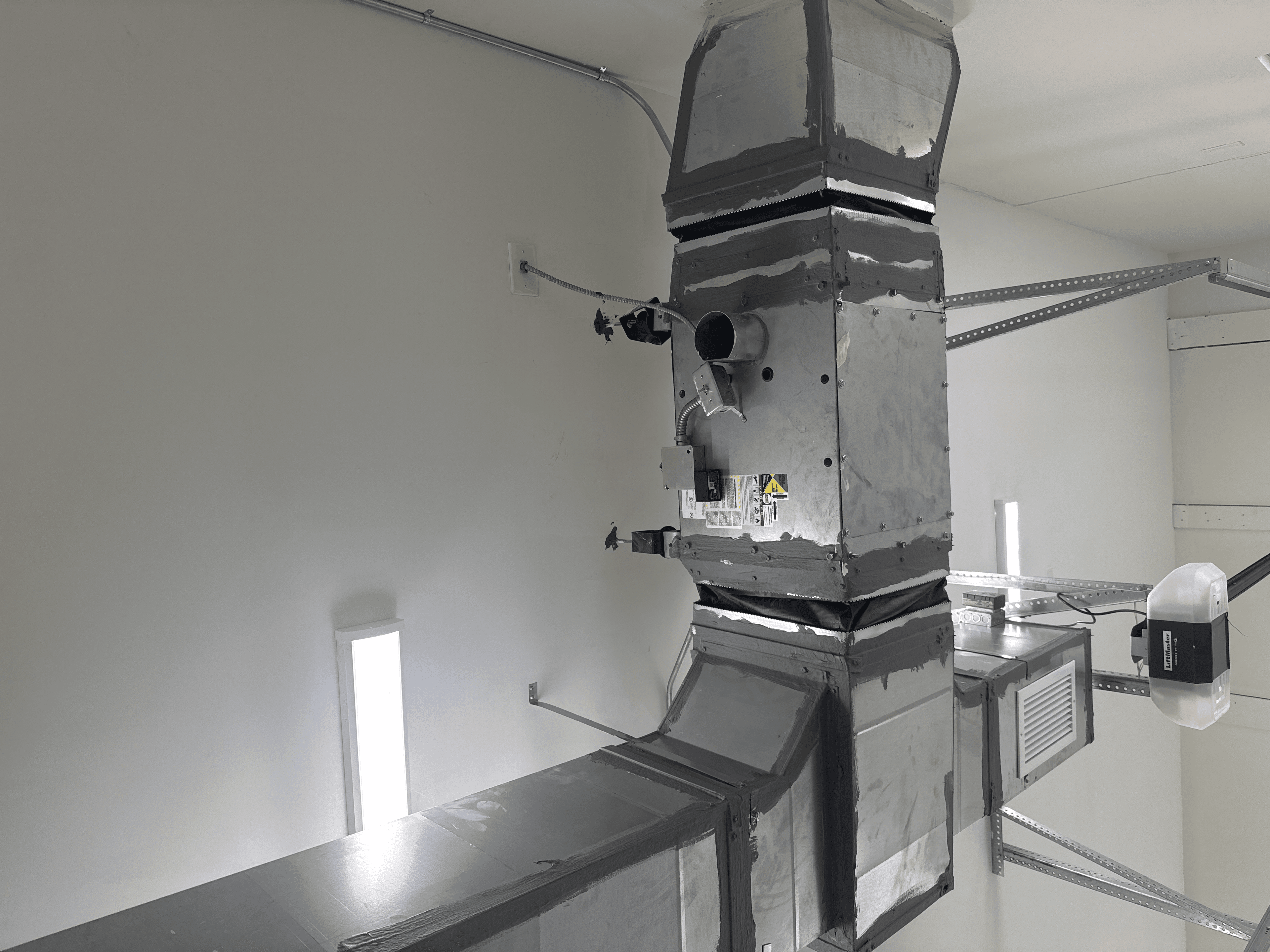 Exhaust ventilation control setup for room air removal and outdoor discharge